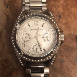 Michael Kors Watch - Silver - Authentic